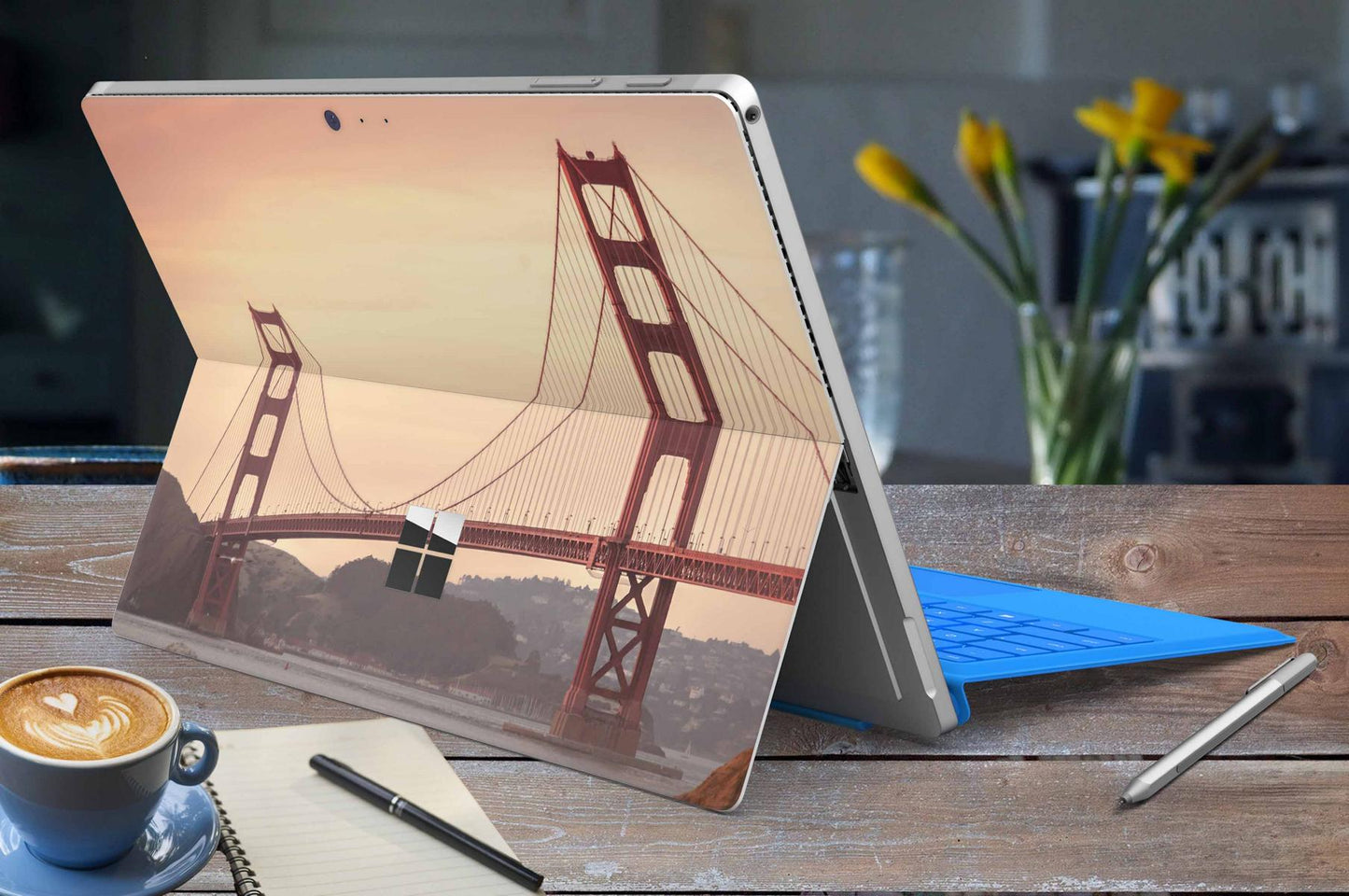 Microsoft Surface Pro 11 Skin Design Vinyl Premium Folie Modellwahl Motiv Golden Gate Aufkleber skins4u