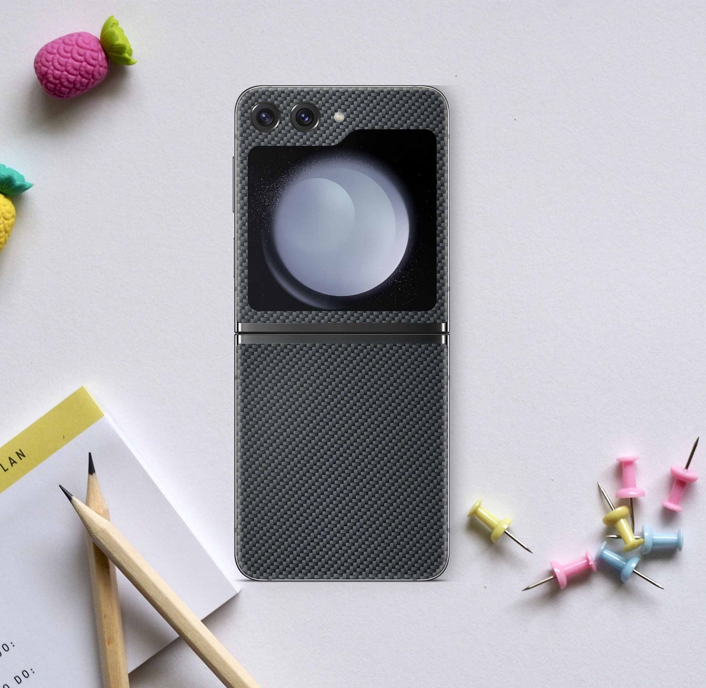 Samsung Galaxy Z Flip5 Skins Design Vinyl Premium Folien Kratzerschutz Motiv Carbon Aufkleber skins4u