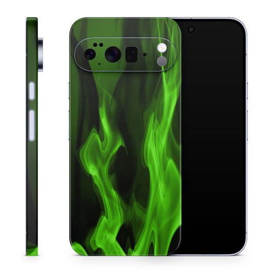 Google Pixel 10 Pro Skin Schutzfolie Vinyl Cover Grüne Flammen Aufkleber Skins4u