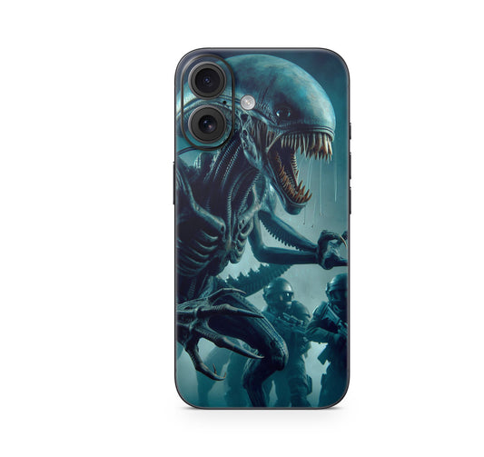 iPhone 17 Skin Design Schutzfolie Vinyl Cover Alien Hybrid Aufkleber Skins4u