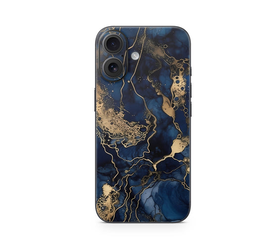 iPhone 17 Skin Design Schutzfolie Vinyl Cover Dark Fantasie Aufkleber Skins4u